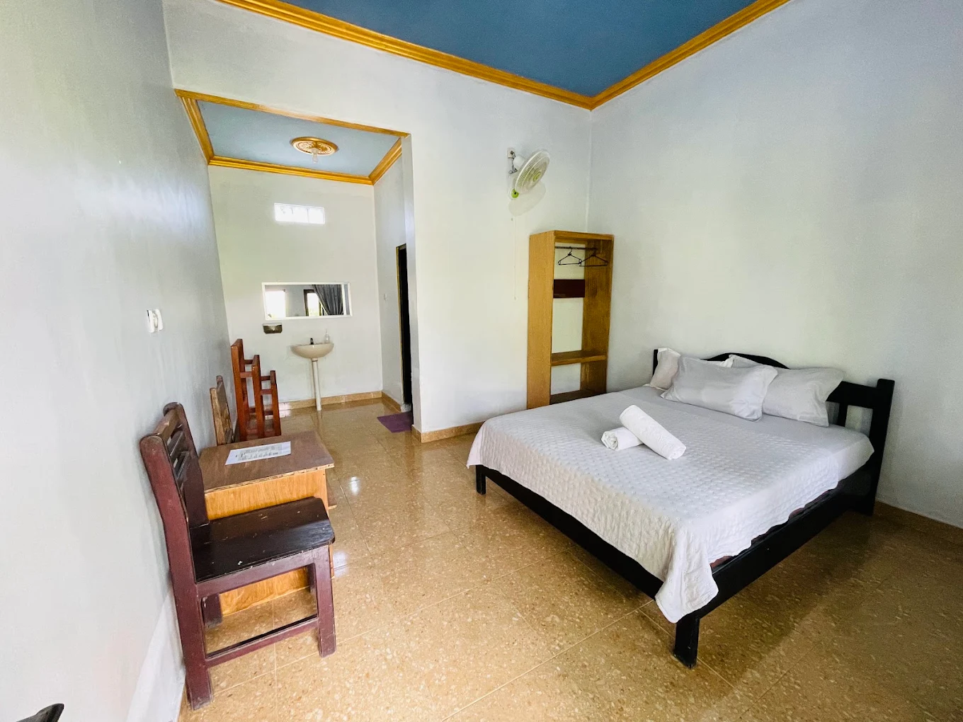 Senaru Gateway Homestay & Resto