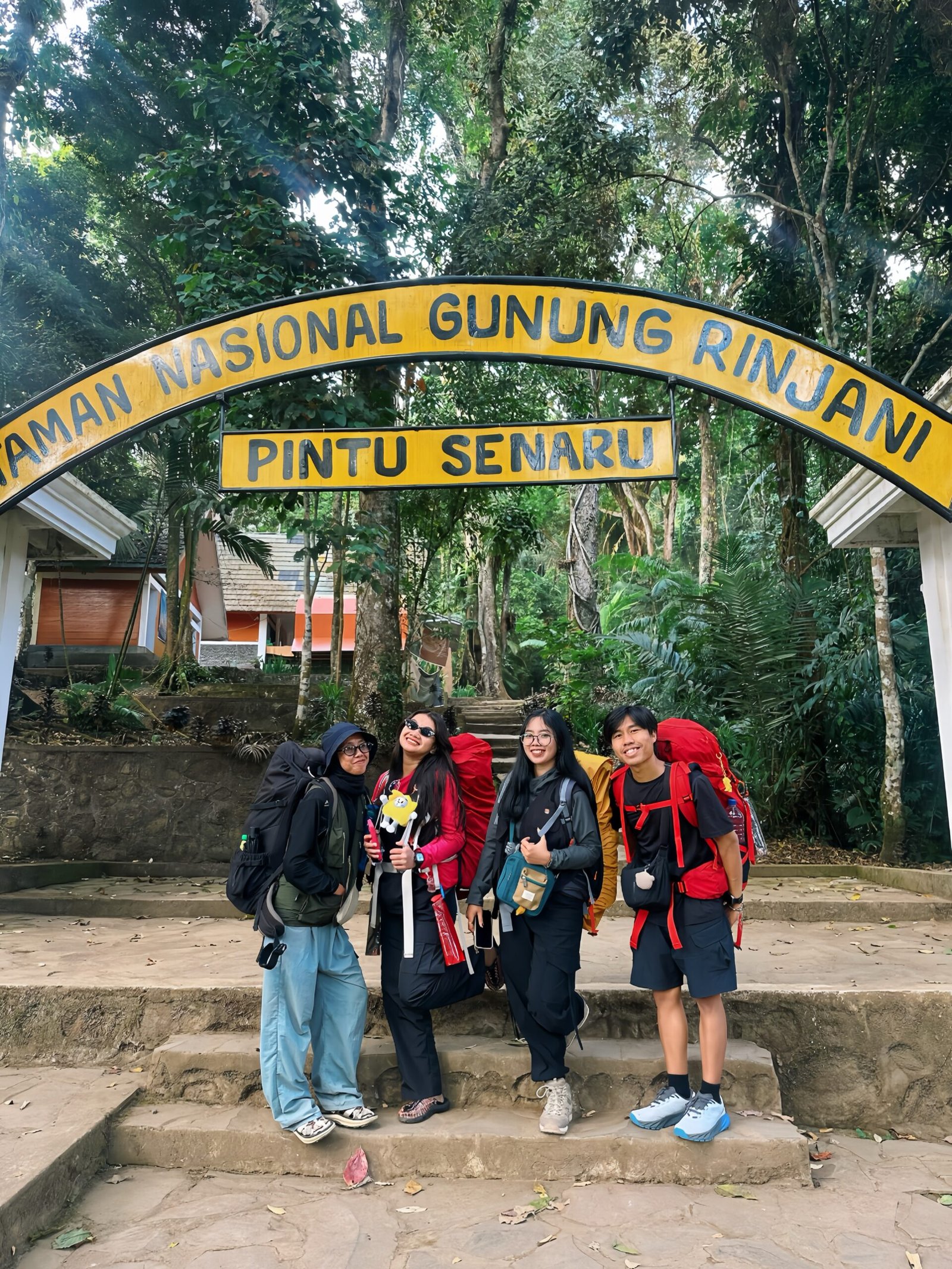 Rinjani 2D1N Crater Rim Rinjani Trekking Sunset View